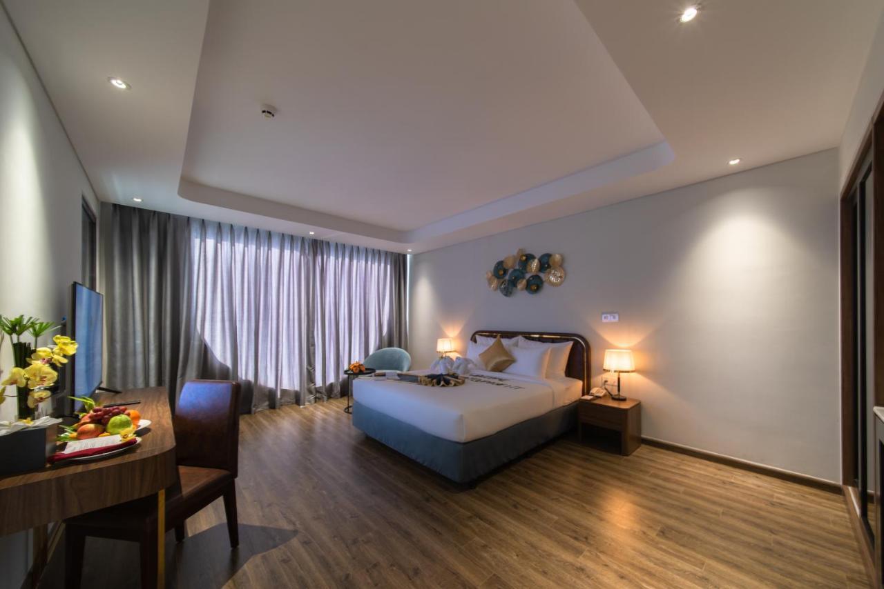 Grand Tourane Nha Trang Hotel Bagian luar foto