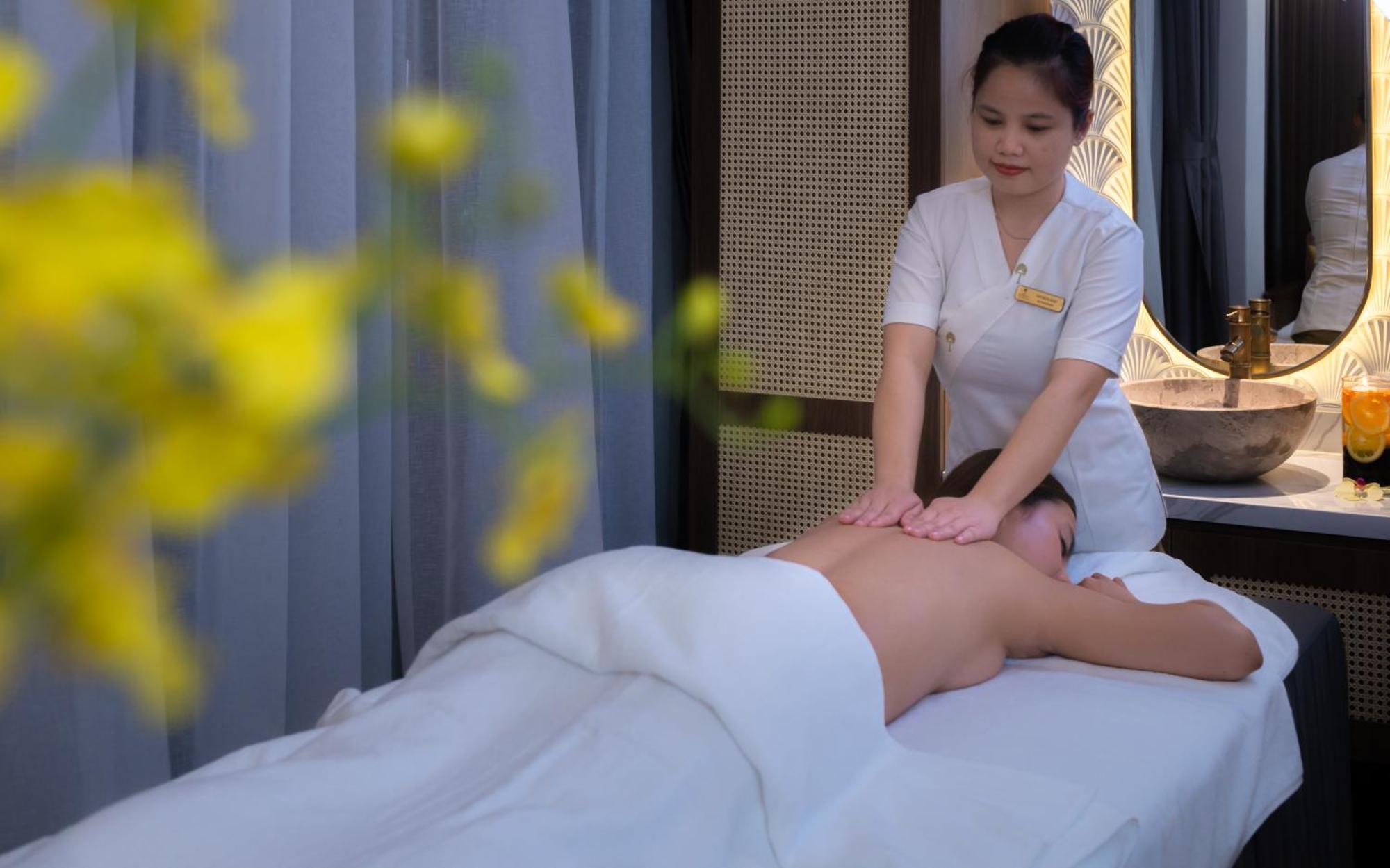 Grand Tourane Nha Trang Hotel Bagian luar foto