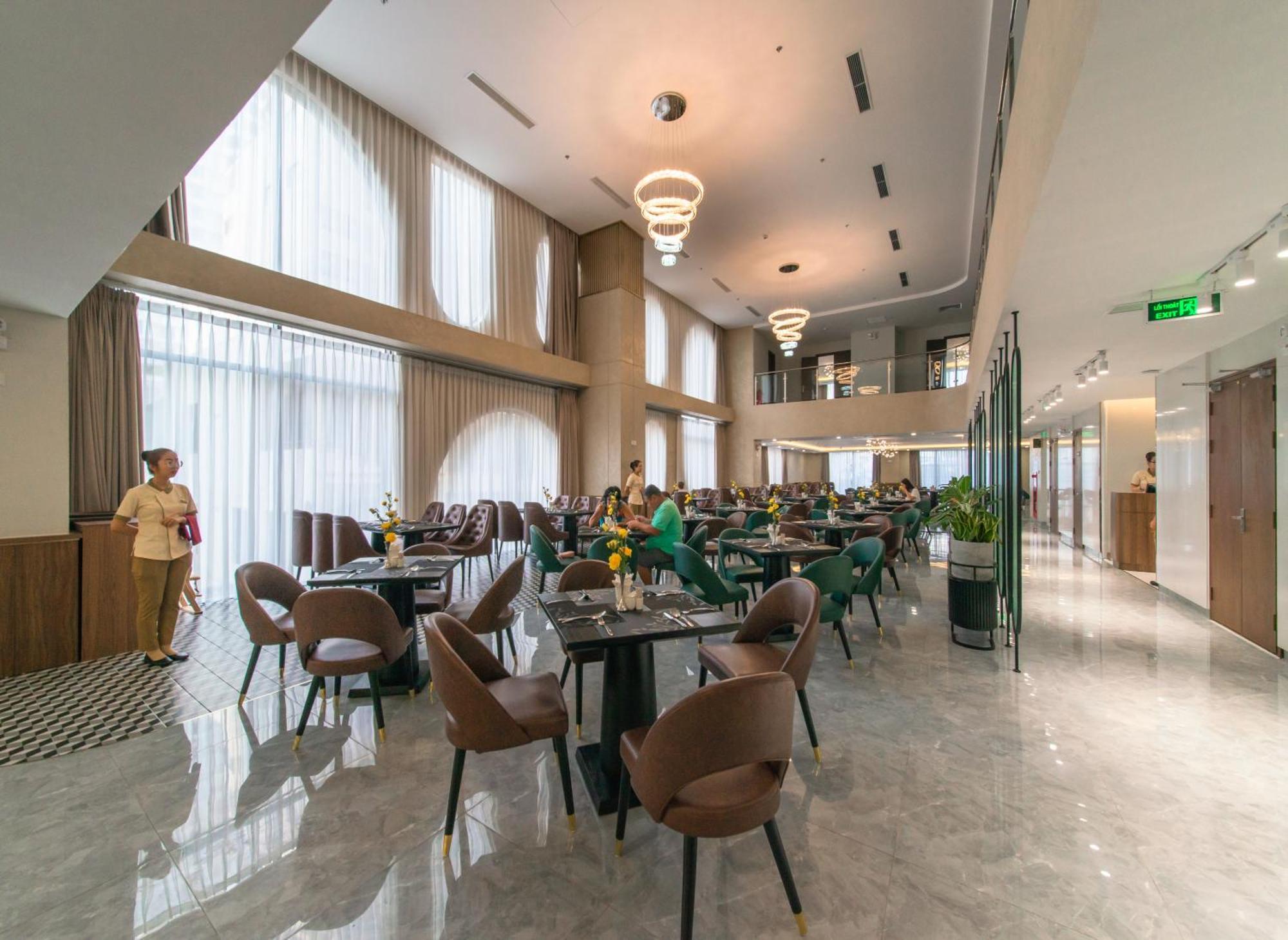 Grand Tourane Nha Trang Hotel Bagian luar foto