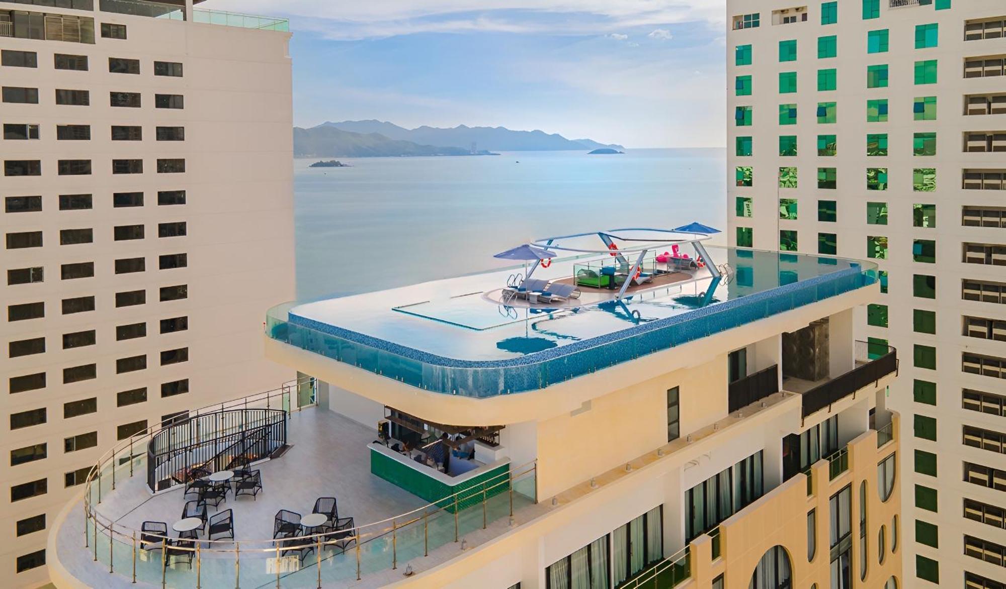 Grand Tourane Nha Trang Hotel Bagian luar foto