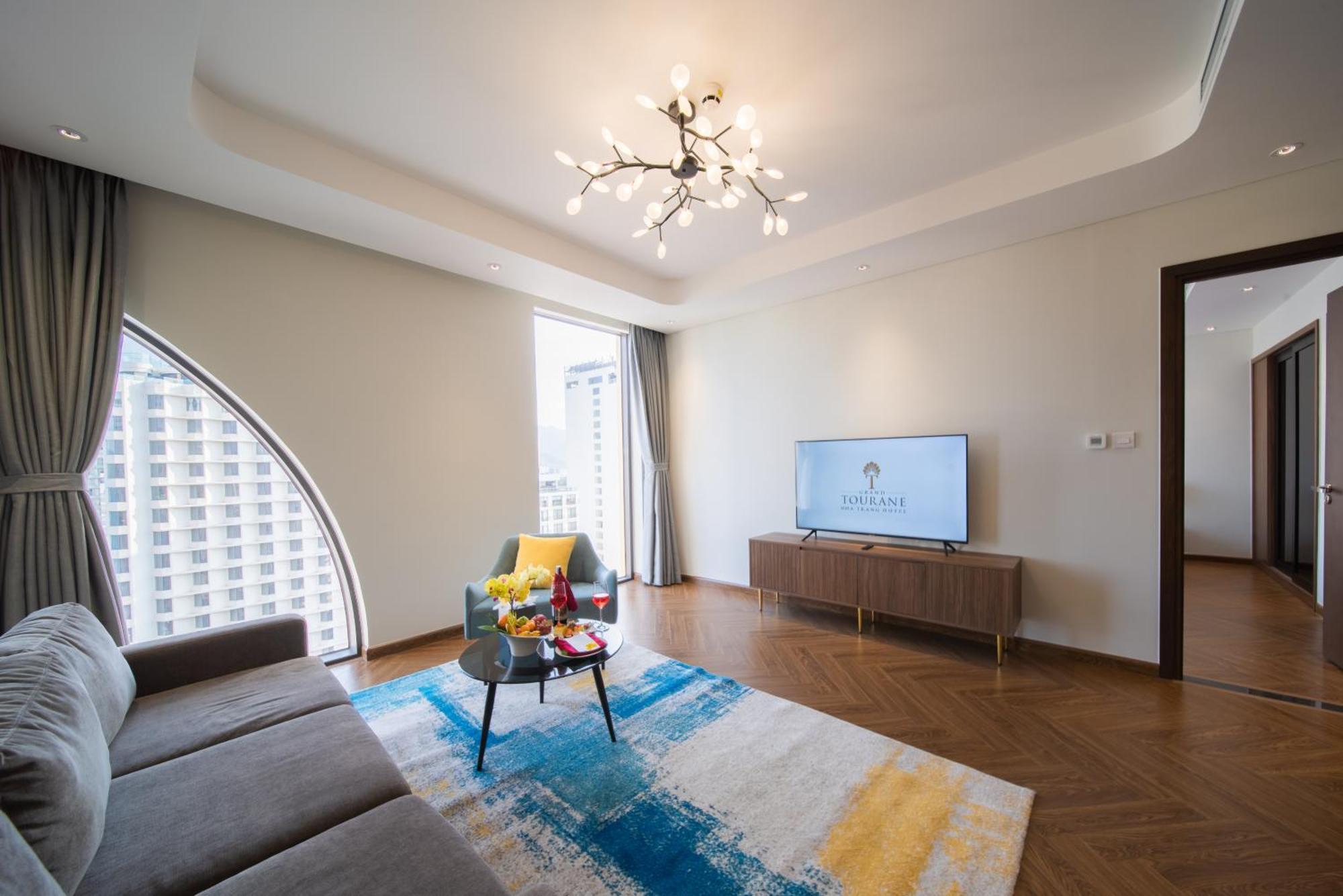 Grand Tourane Nha Trang Hotel Bagian luar foto