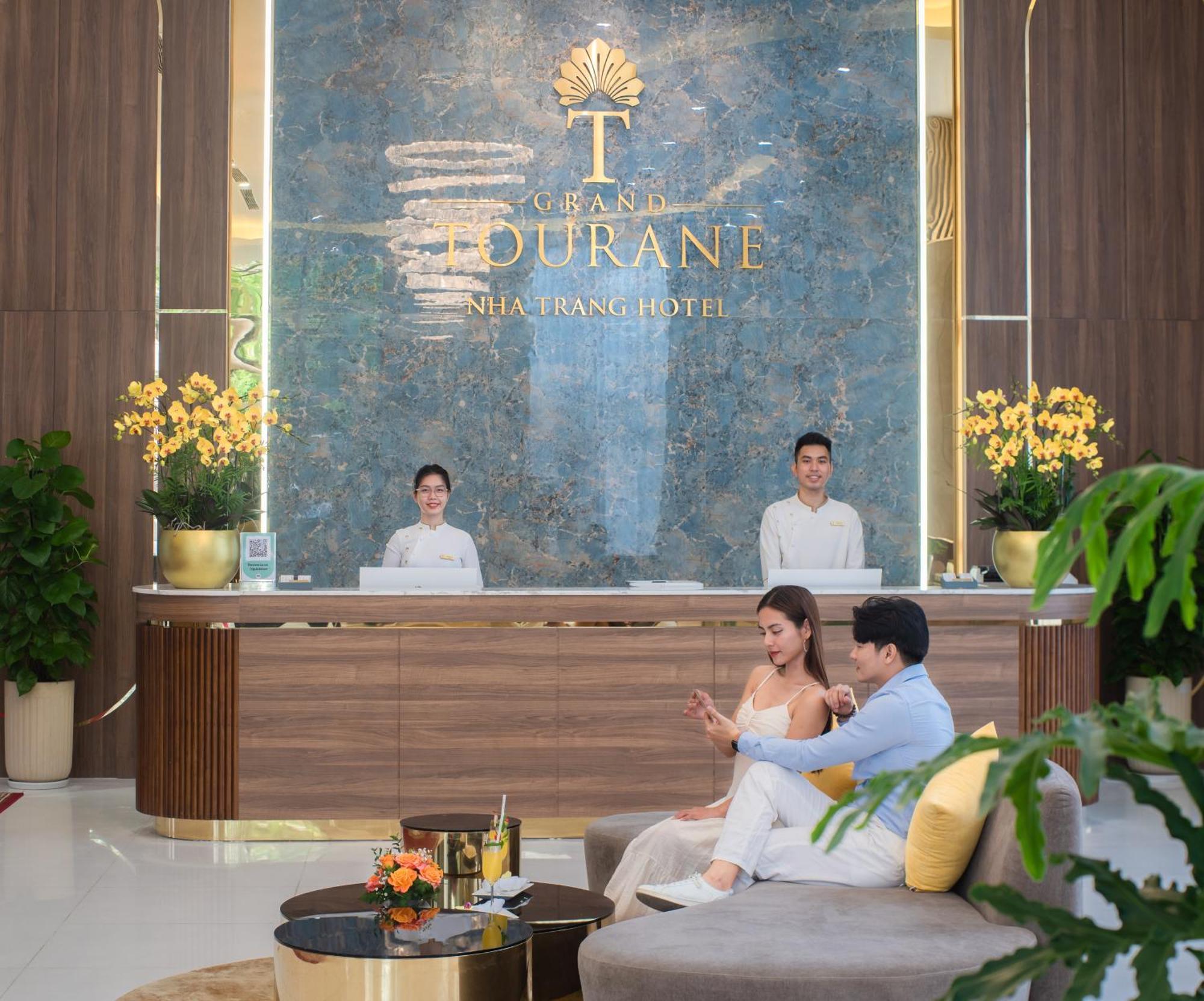 Grand Tourane Nha Trang Hotel Bagian luar foto