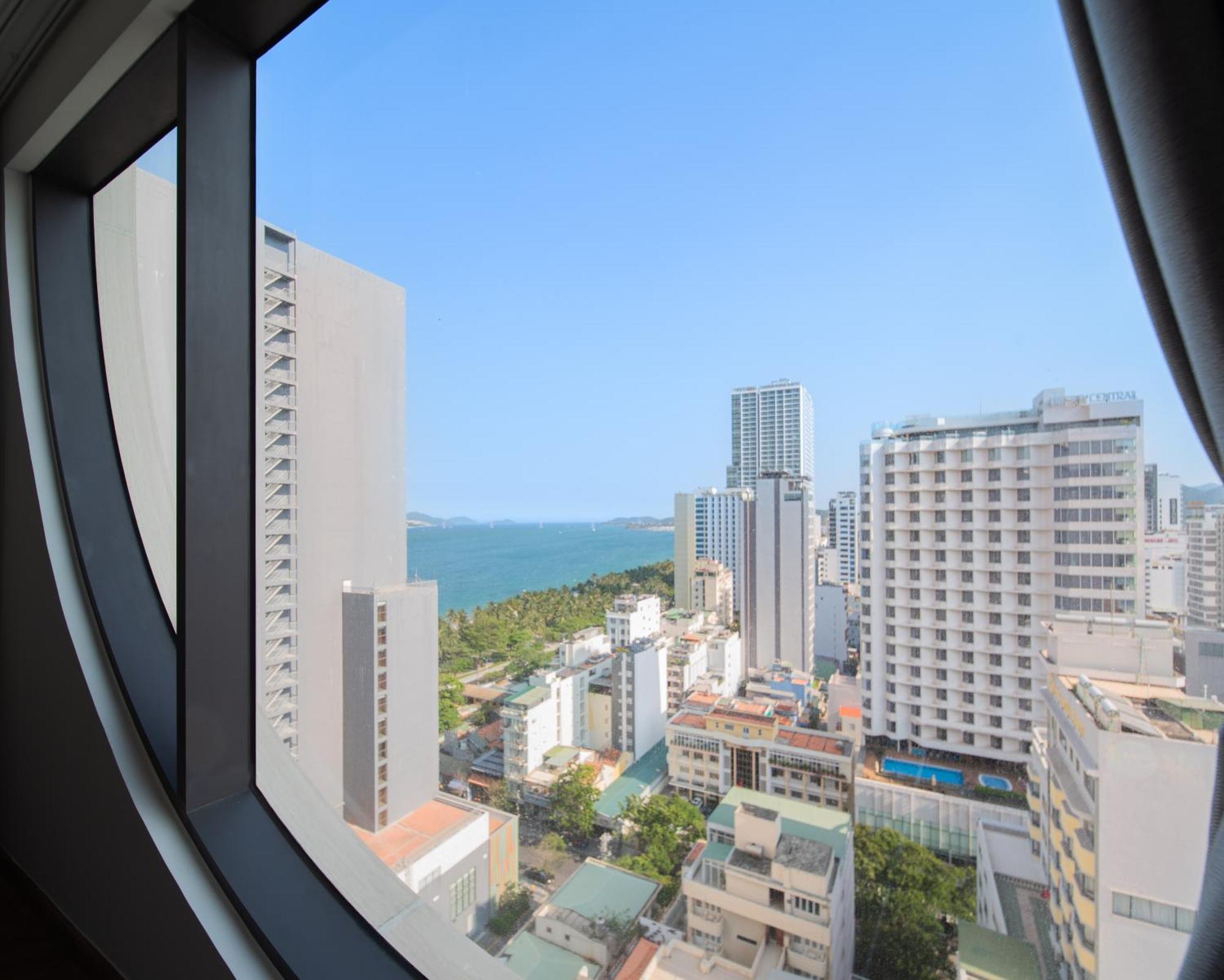 Grand Tourane Nha Trang Hotel Bagian luar foto