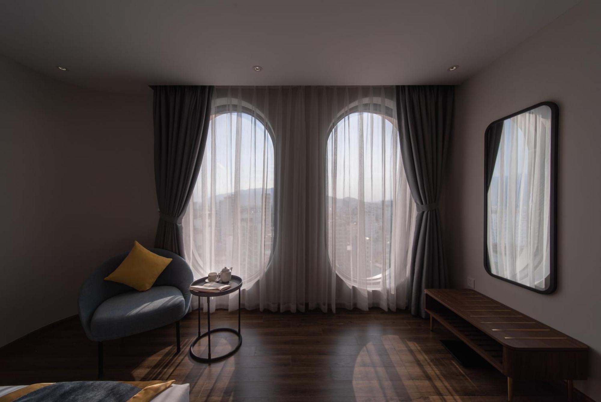 Grand Tourane Nha Trang Hotel Bagian luar foto